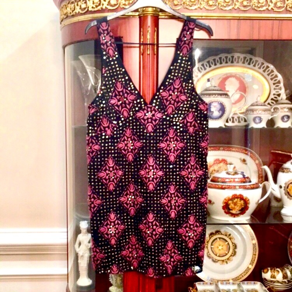 Free People Floral Embroidered Sequined v-neck mini Dress sz.XS